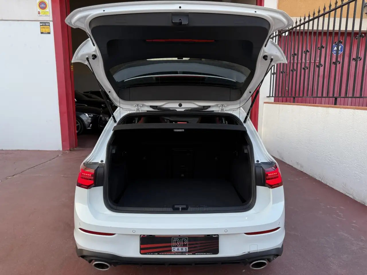 Volkswagen Golf 2026 — фото 14