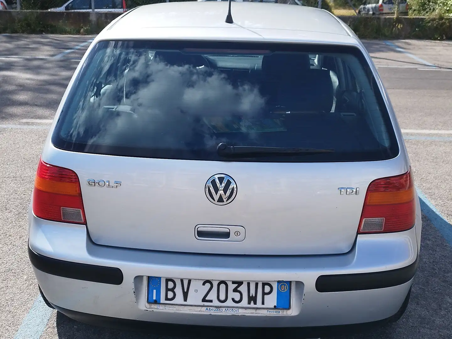 Volkswagen Golf Golf IV 2001 5p 1.9 tdi Comfortline 110cv Grigio - 1