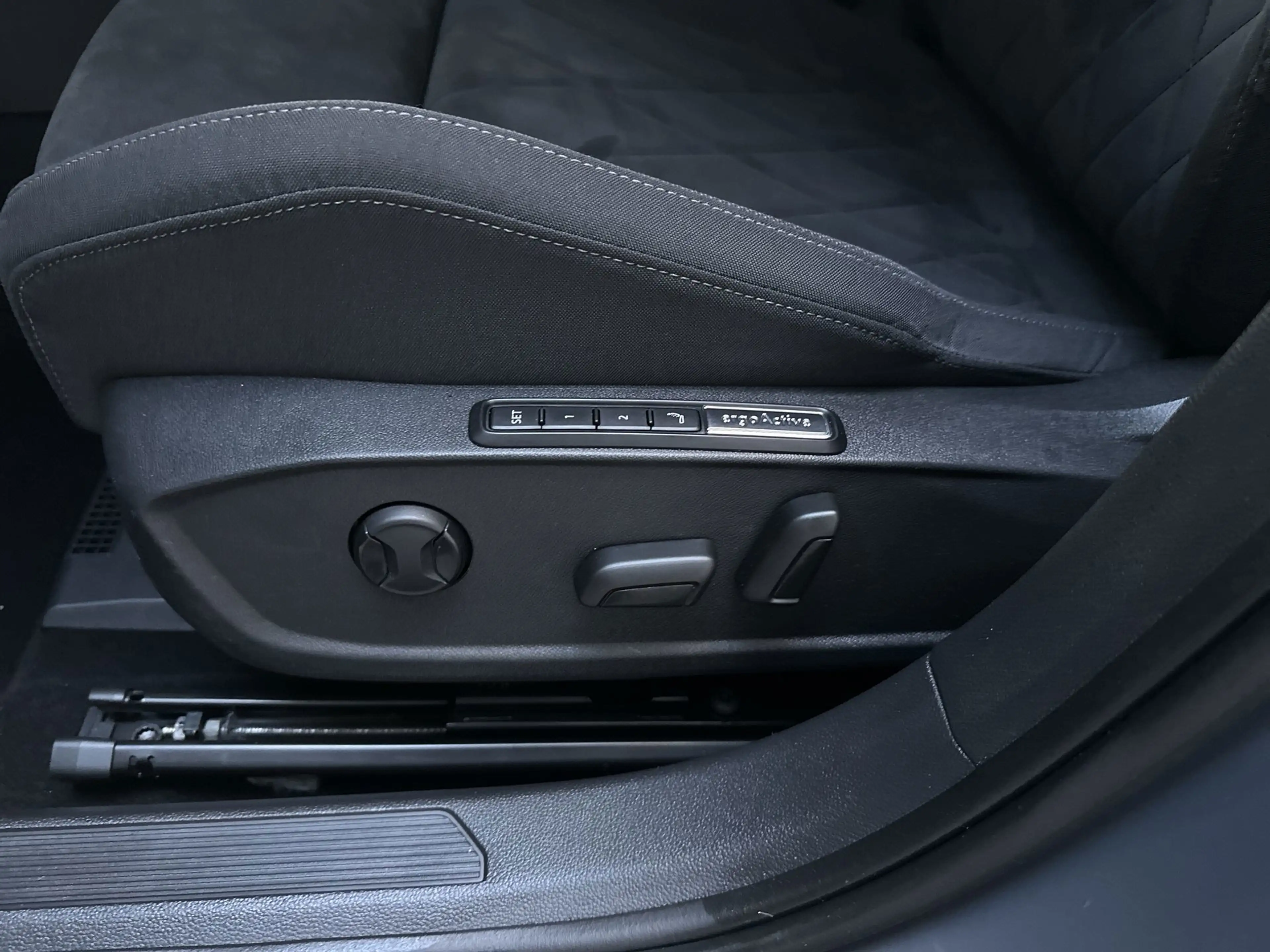 Volkswagen Golf Variant 1.0 eTSI Life DSG Business Trekhaak LED Camera Sfe — photo 15