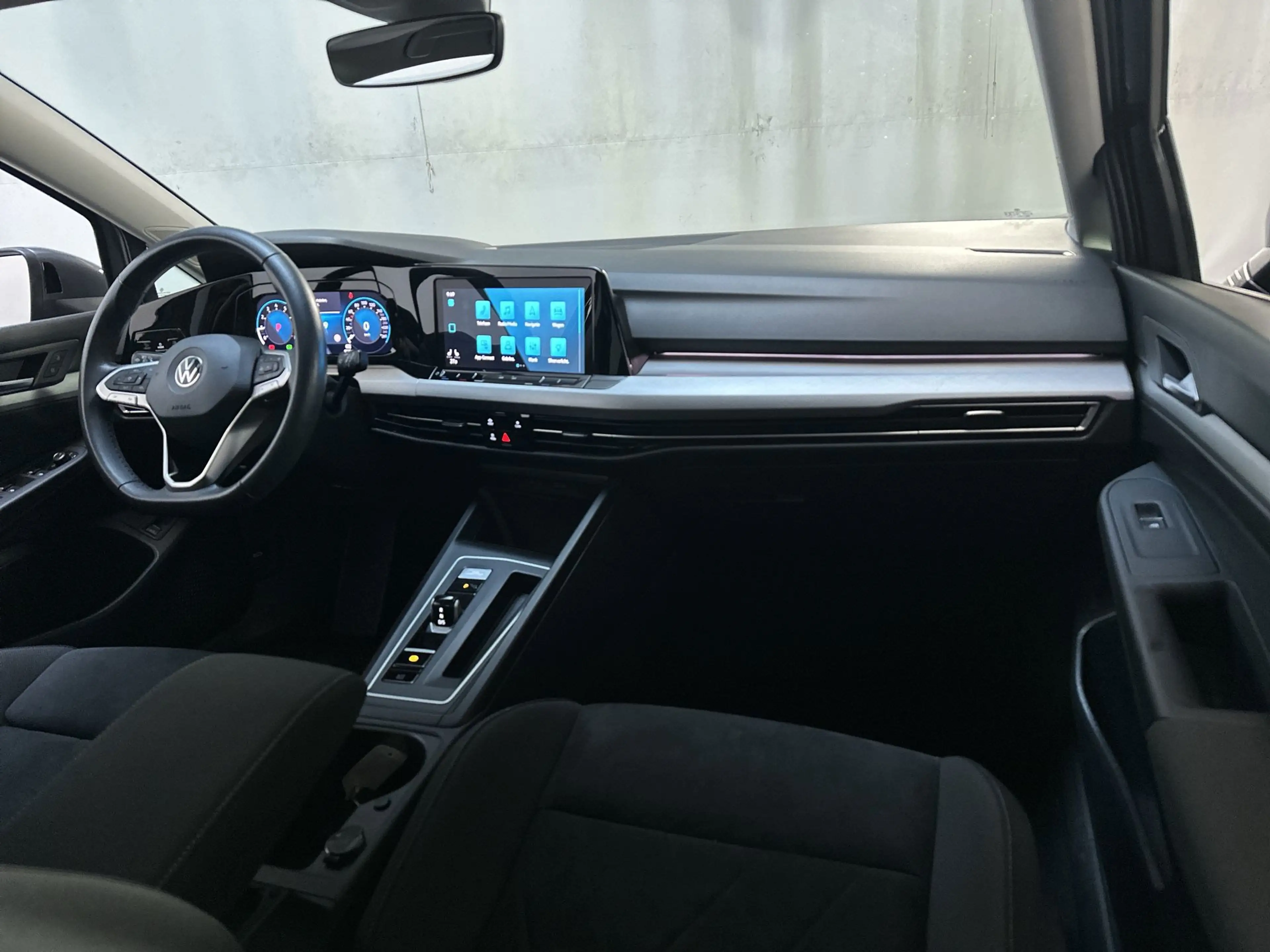 Volkswagen Golf Variant 1.0 eTSI Life DSG Business Trekhaak LED Camera Sfe — photo 2