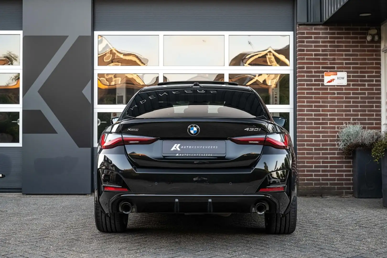 BMW 430 Gran Coupé 430i xDrive Gran Coupé M Sport | Panora Zwart - 2