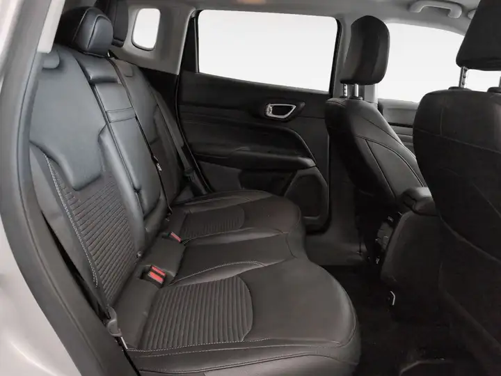 Jeep Compass 2022, foto 11