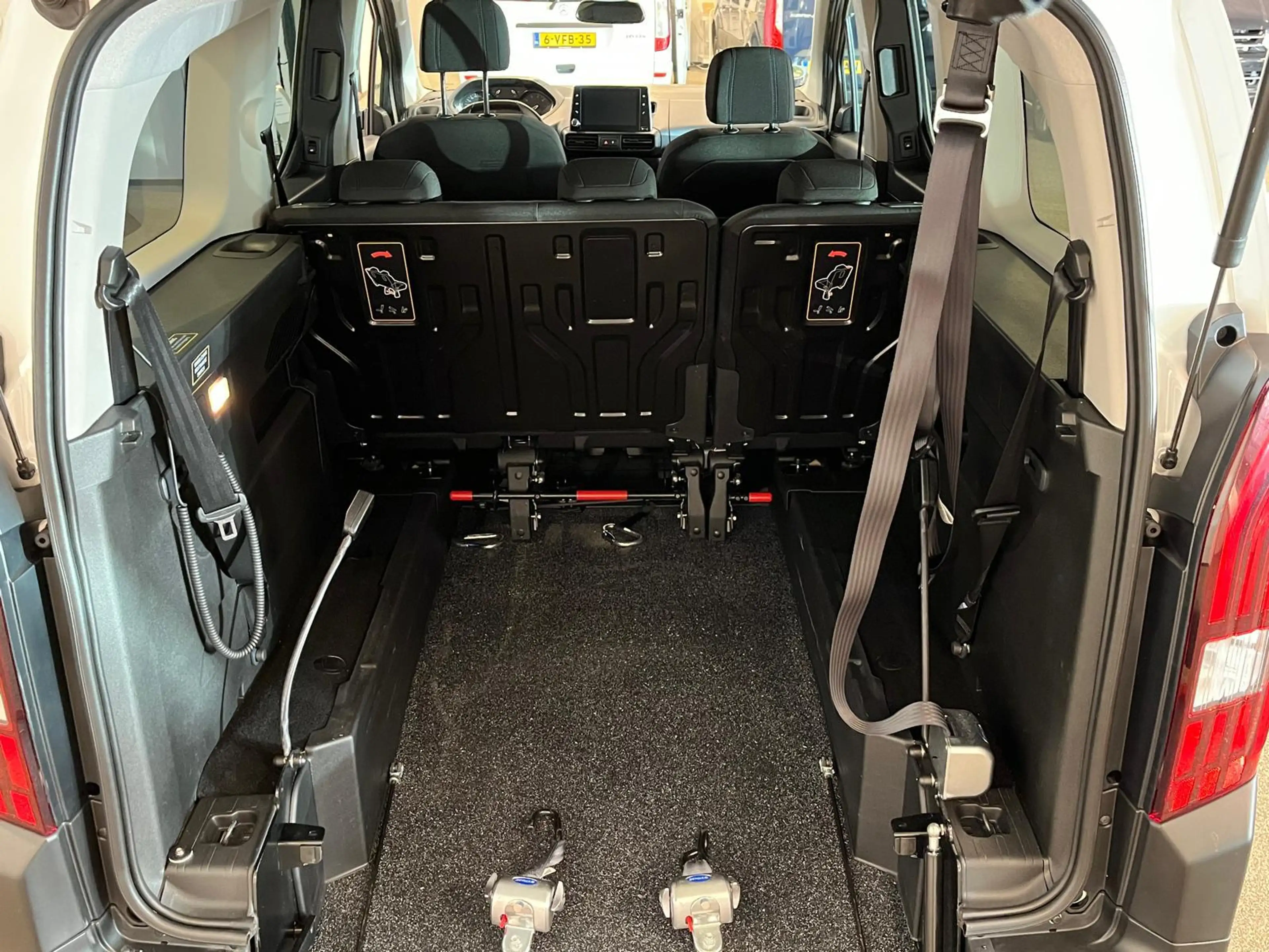 Peugeot Rifter L2 Rolstoelauto Automaat 5+1 — photo 3