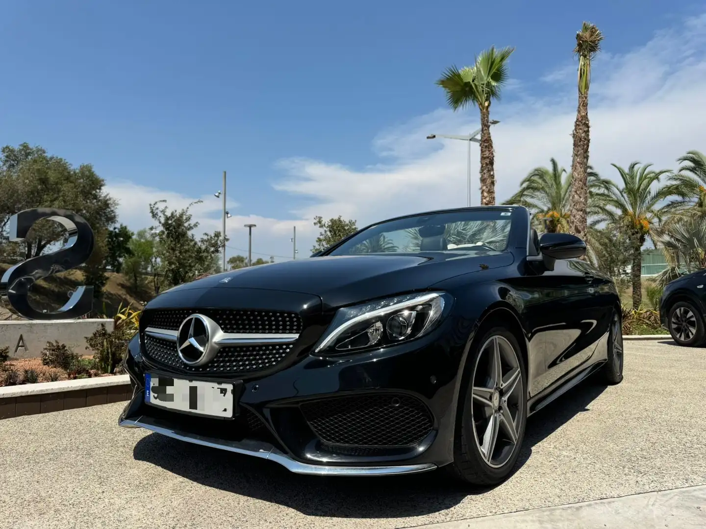 Mercedes-Benz C 220 d Cabrio 4Matic 9G-TRONIC AMG Line - 2