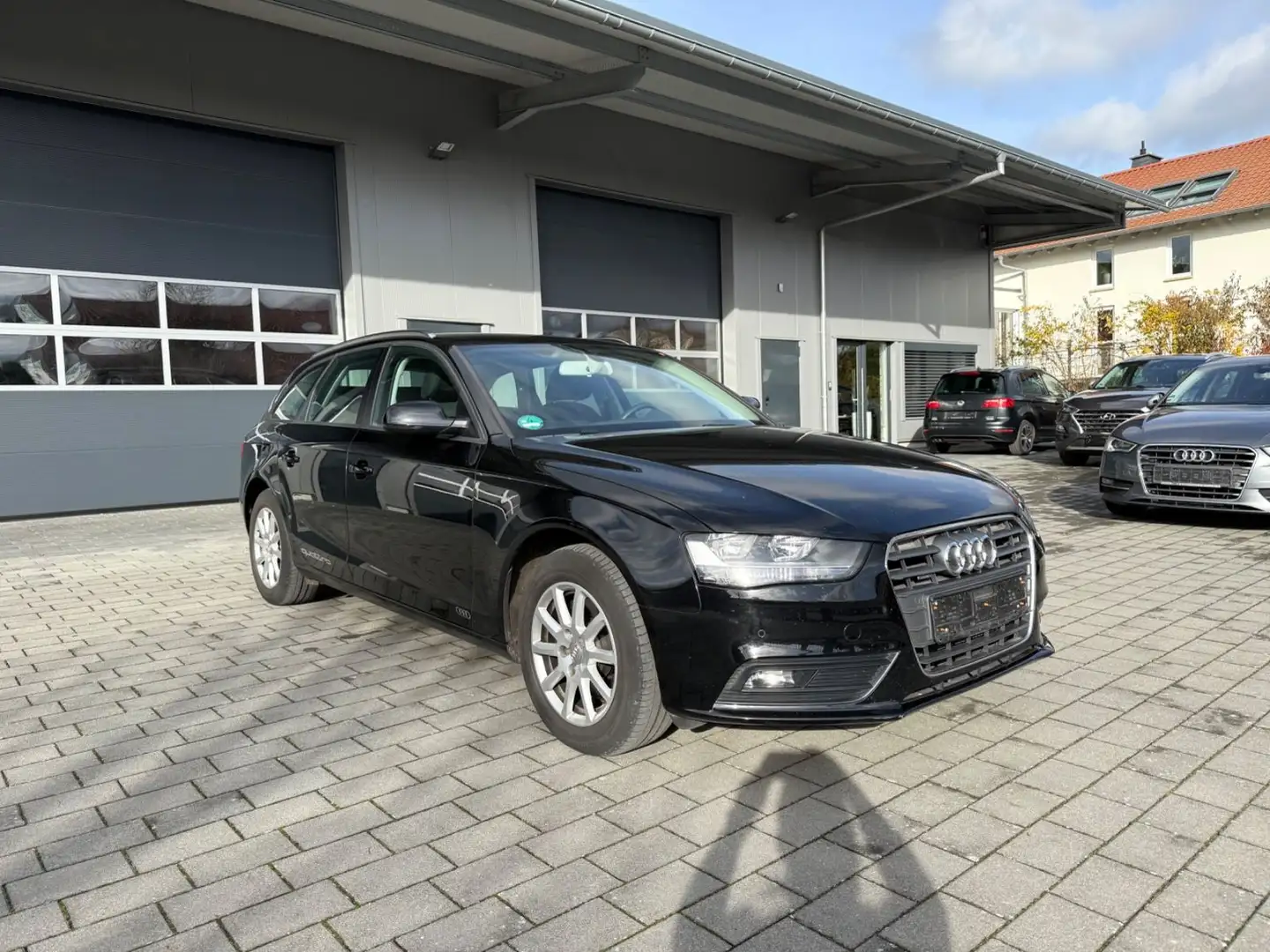 Audi A4 2.0 TDI DPF clean diesel quattro Schwarz - 2