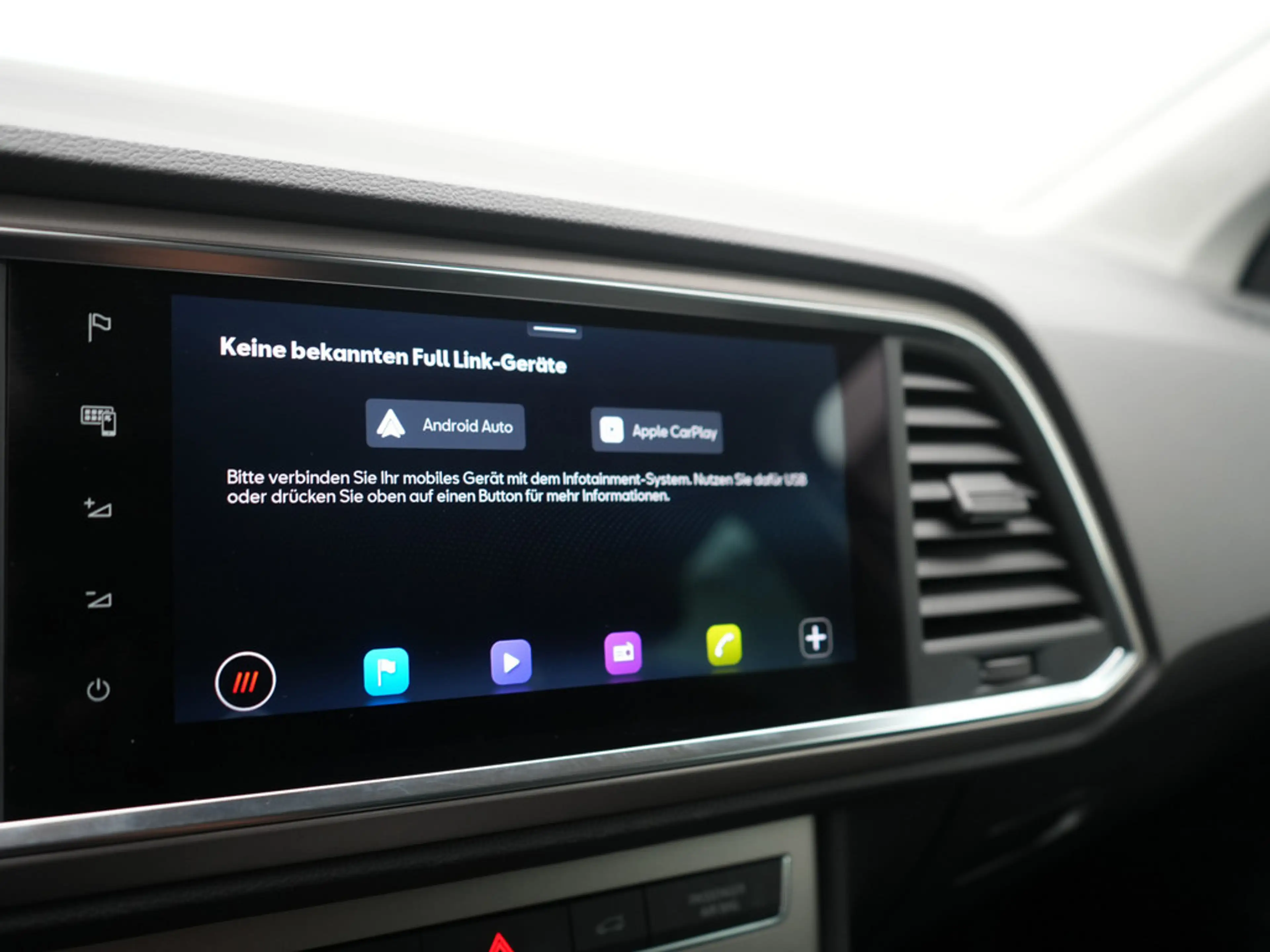 SEAT Ateca Xperience ACC NAVI LEDER KAM PDC LED — photo 7
