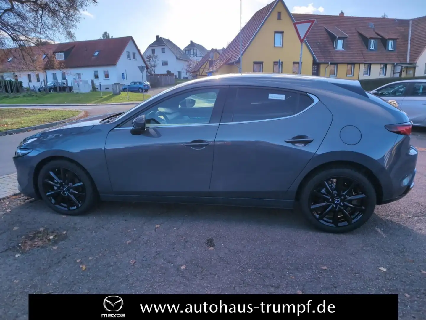 Mazda 3 2.0L e-SKYACTIV X 186ps 6AT Exclusive-Line Grijs - 1