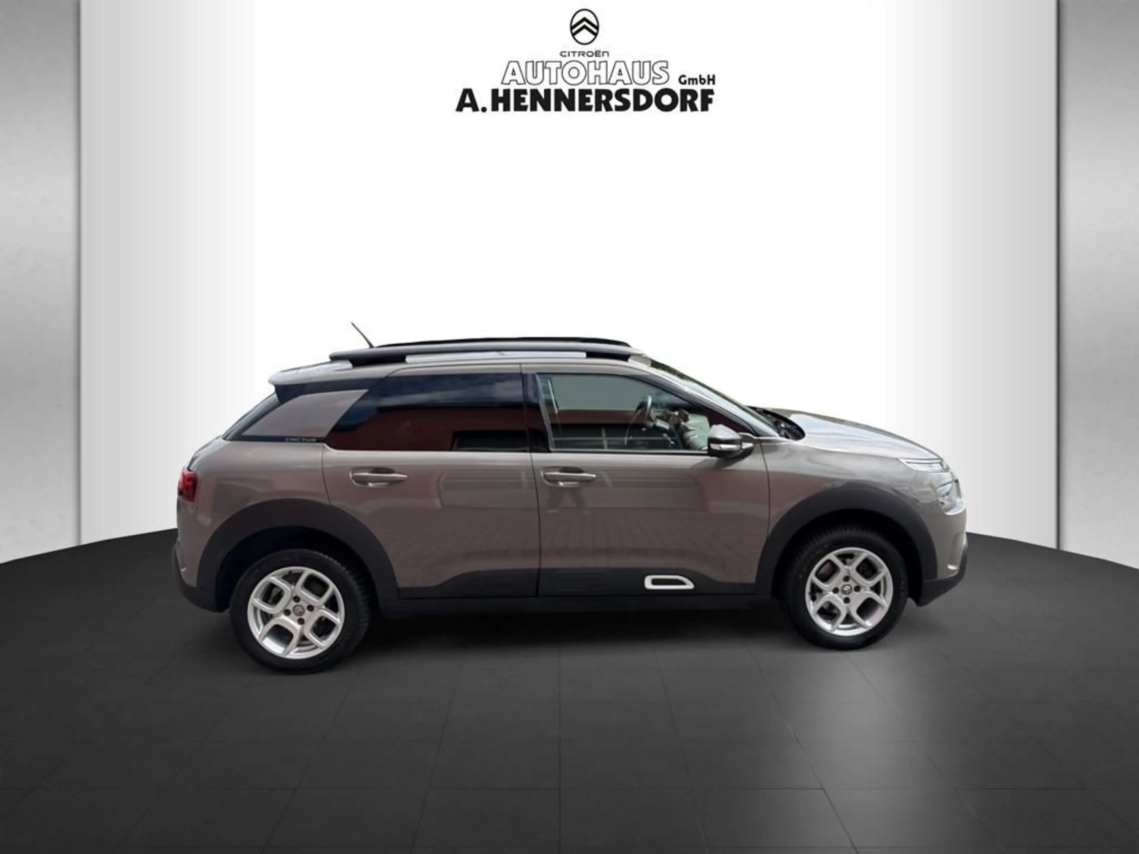 Citroen C4 Cactus PureTech 130 Stop&Start Shine — photo 6