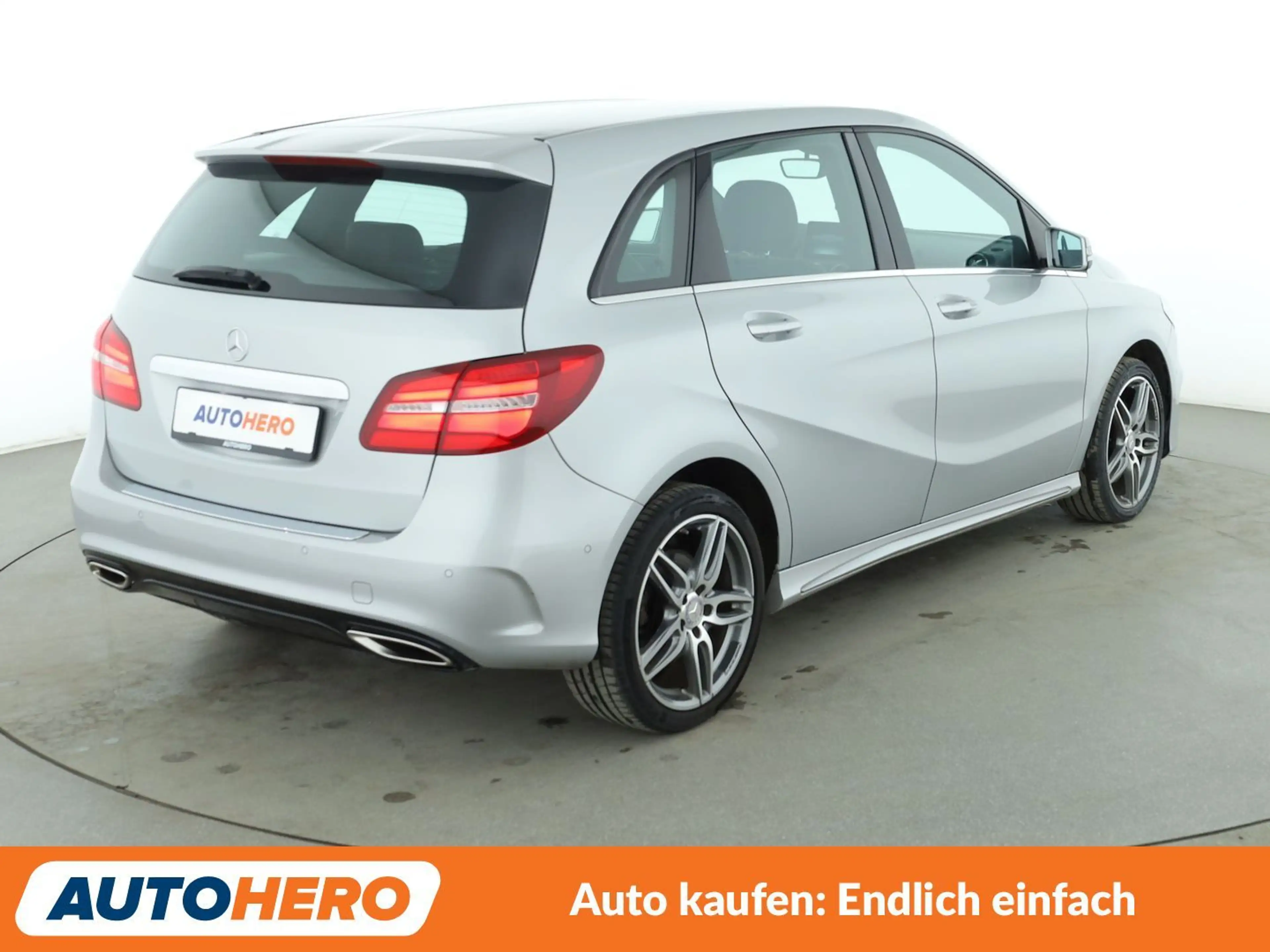 Mercedes-Benz B 220 B 220 CDI AMG Line Aut. *NAVI*LED*TEMPO*PDC* — photo 6