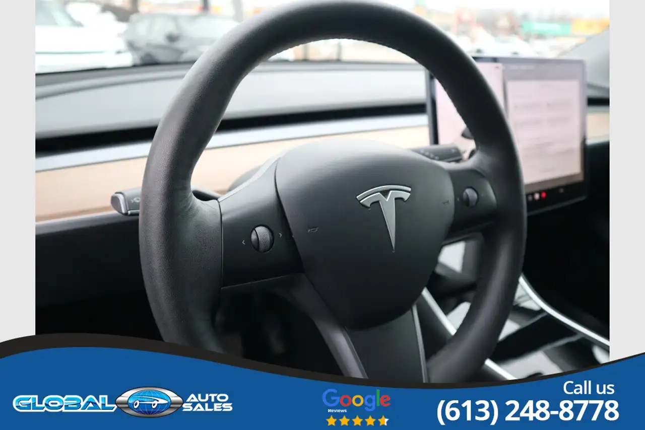 Tesla Model Y снимка Tesla Model Y