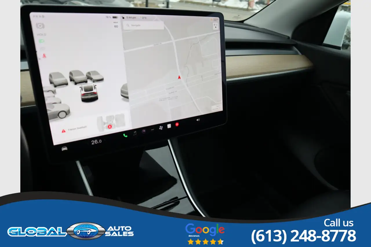 Tesla Model Y снимка Tesla Model Y