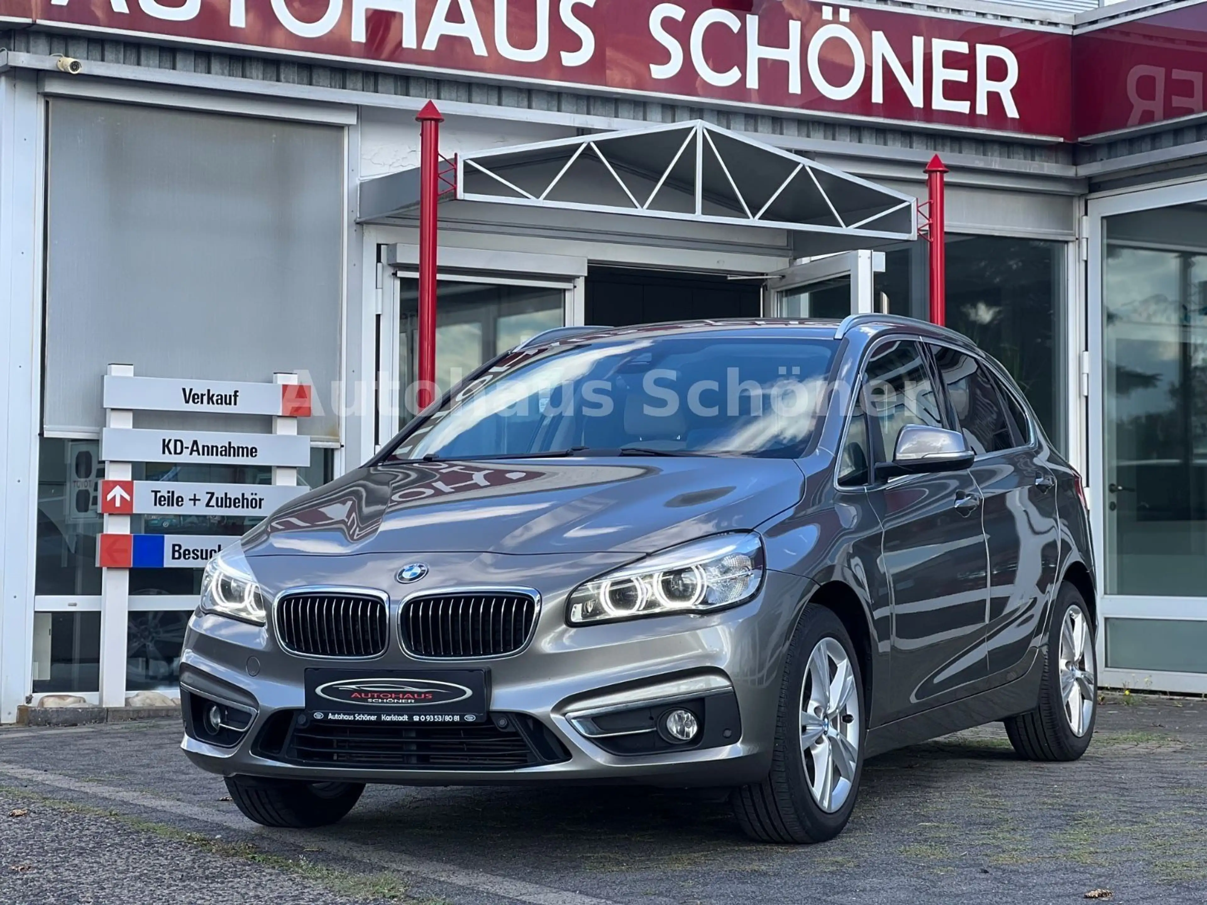 BMW 220 d Active Tourer Luxury Line**LEDER*LED*AHK** — photo 10