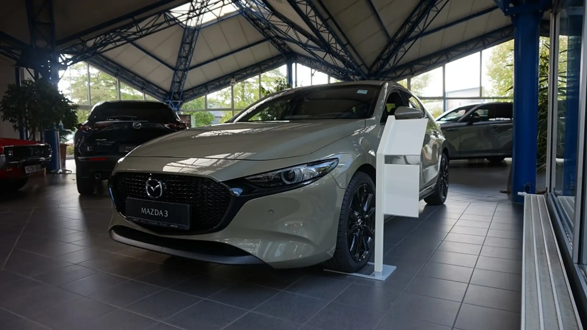 Mazda 3 2.0L e-SKYACTIV X 186ps 6AT FWD Exclusive-line Vert - 1