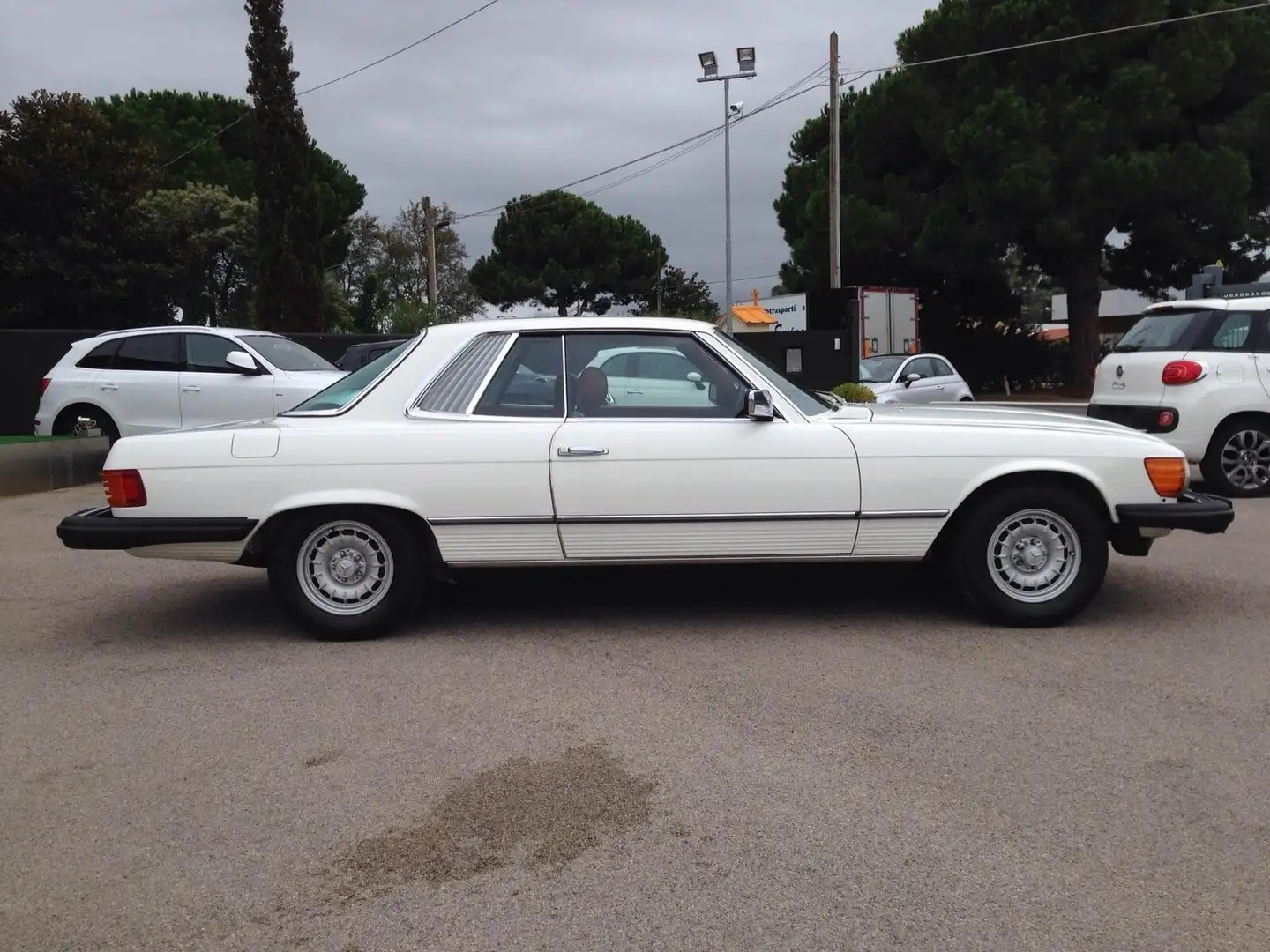 Mercedes-Benz SL 380 Coupe Alb - 2