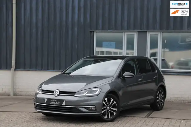 Volkswagen Golf 1.5 TSI Highline Pano DSG LED ACC Navi Stoelverw C