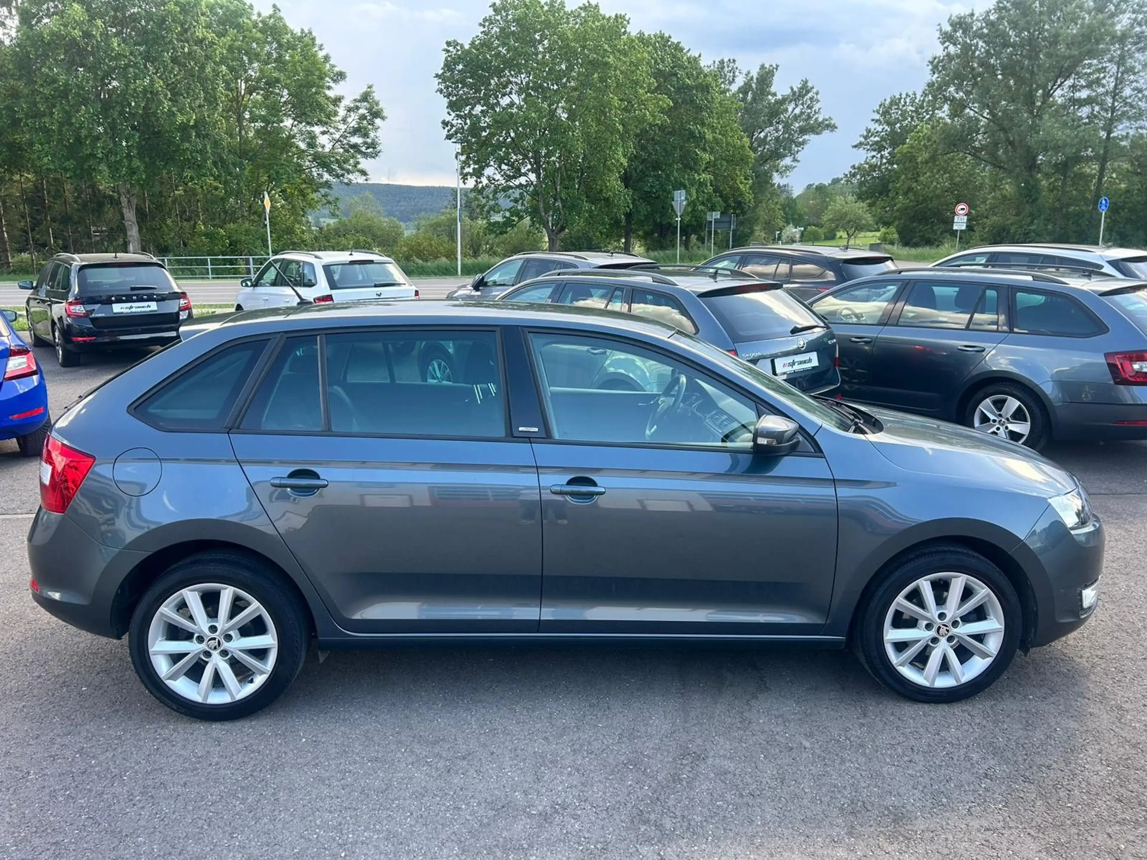 Skoda Rapid/Spaceback Spaceback Joy — photo 10