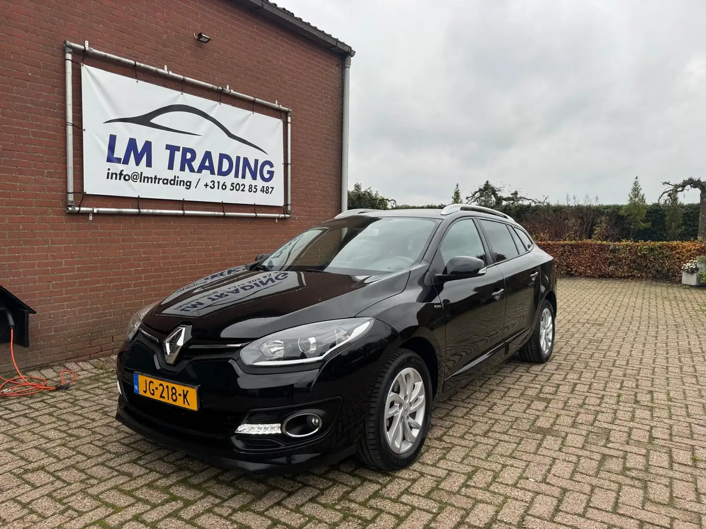 Renault Megane Estate 1.2 TCe Limited NAVI PDC TREKHAAK CRUISE LM Noir - 2