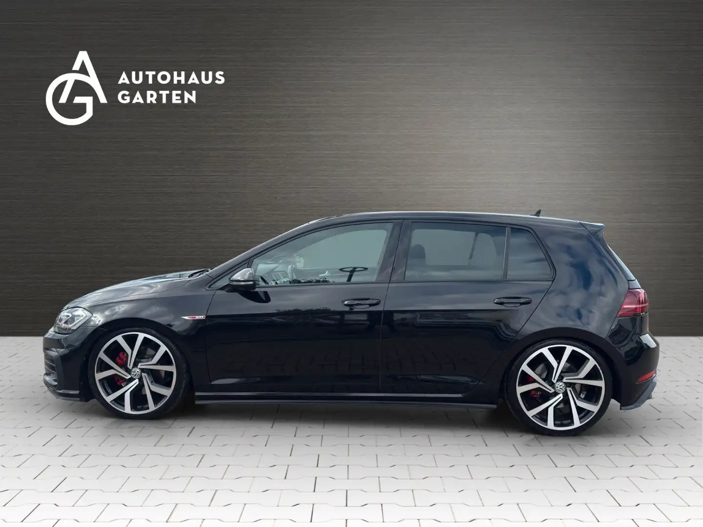 Volkswagen Golf VII GTI 2.0 TDI LED Pano DYNAUDIO Keyless Schwarz - 2