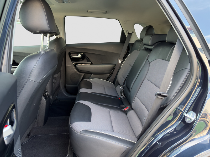 Kia e-Niro DynamicPlusLine 204pk 64 kWh | Camera | Carplay | — photo 13