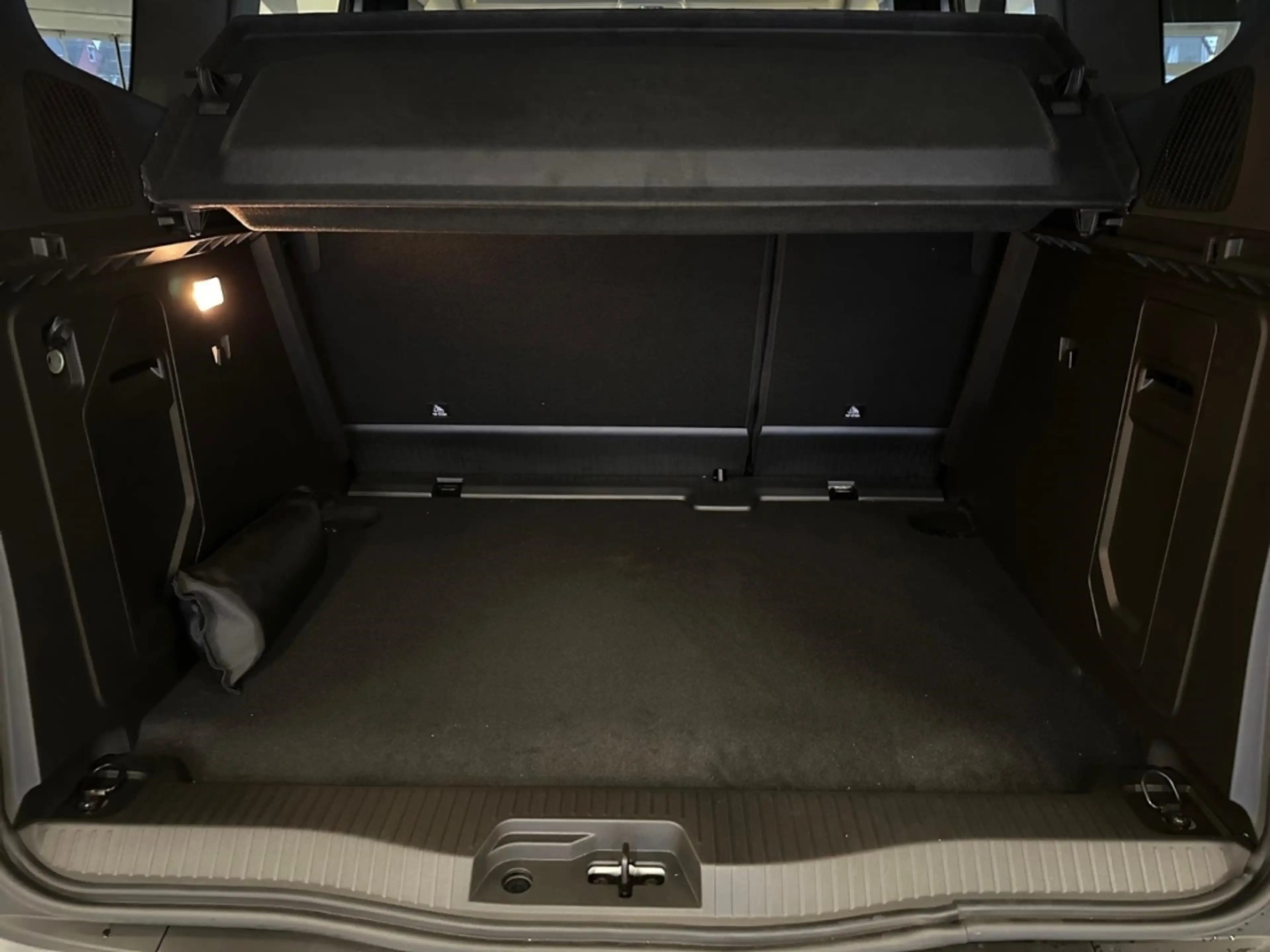 Nissan Townstar 1.3 AT Tekna KOMBI L1 DESIGN-PAK. NAVI — photo 13