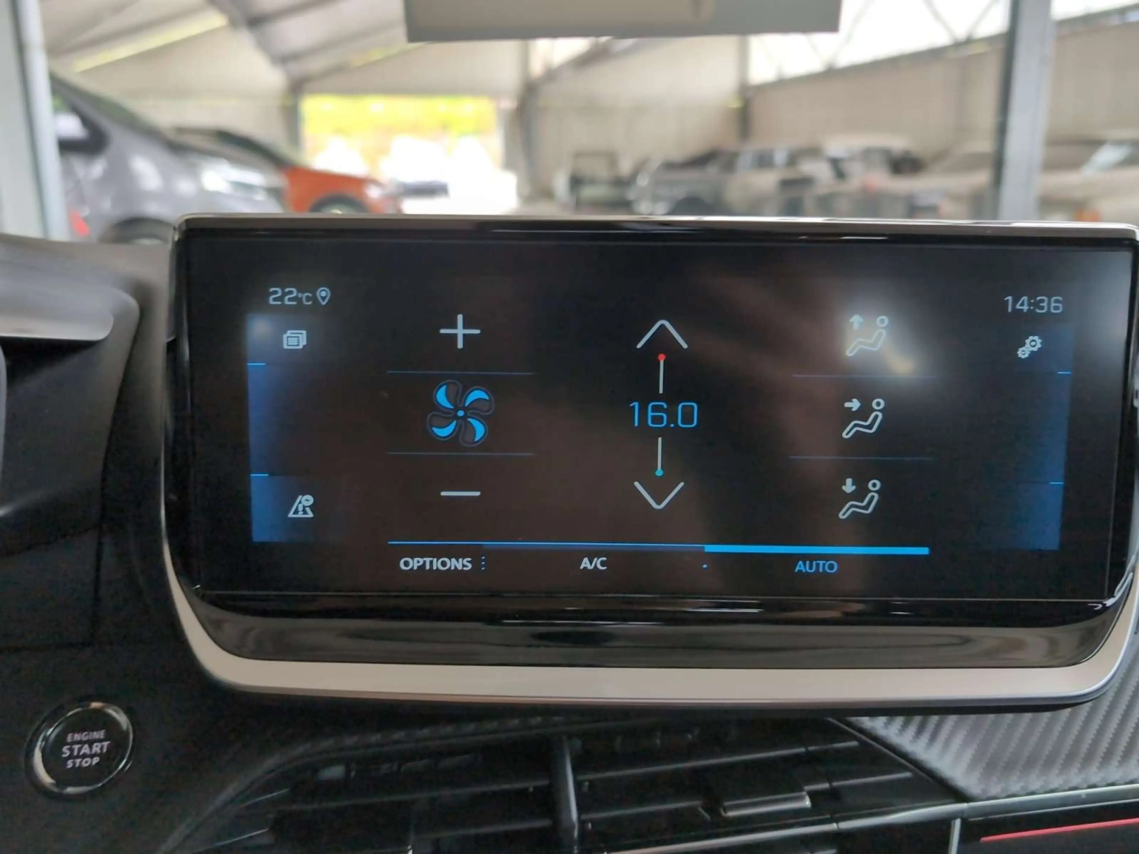 Peugeot 208 1.2 101cv Rouge 05/22 Airco CarPlay Bluetooth — photo 11