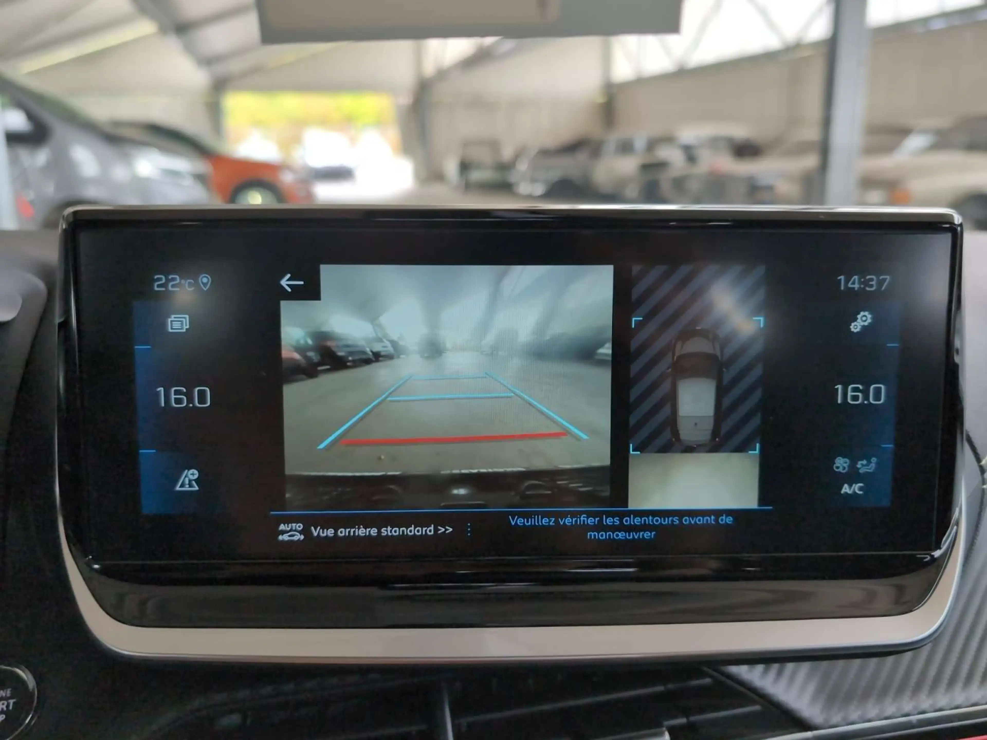 Peugeot 208 1.2 101cv Rouge 05/22 Airco CarPlay Bluetooth — photo 14