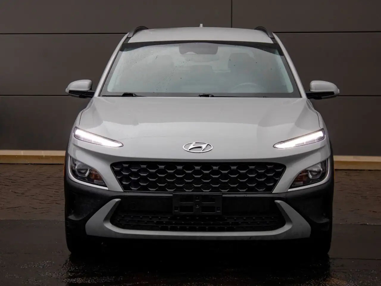 Hyundai KONA снимка Hyundai KONA
