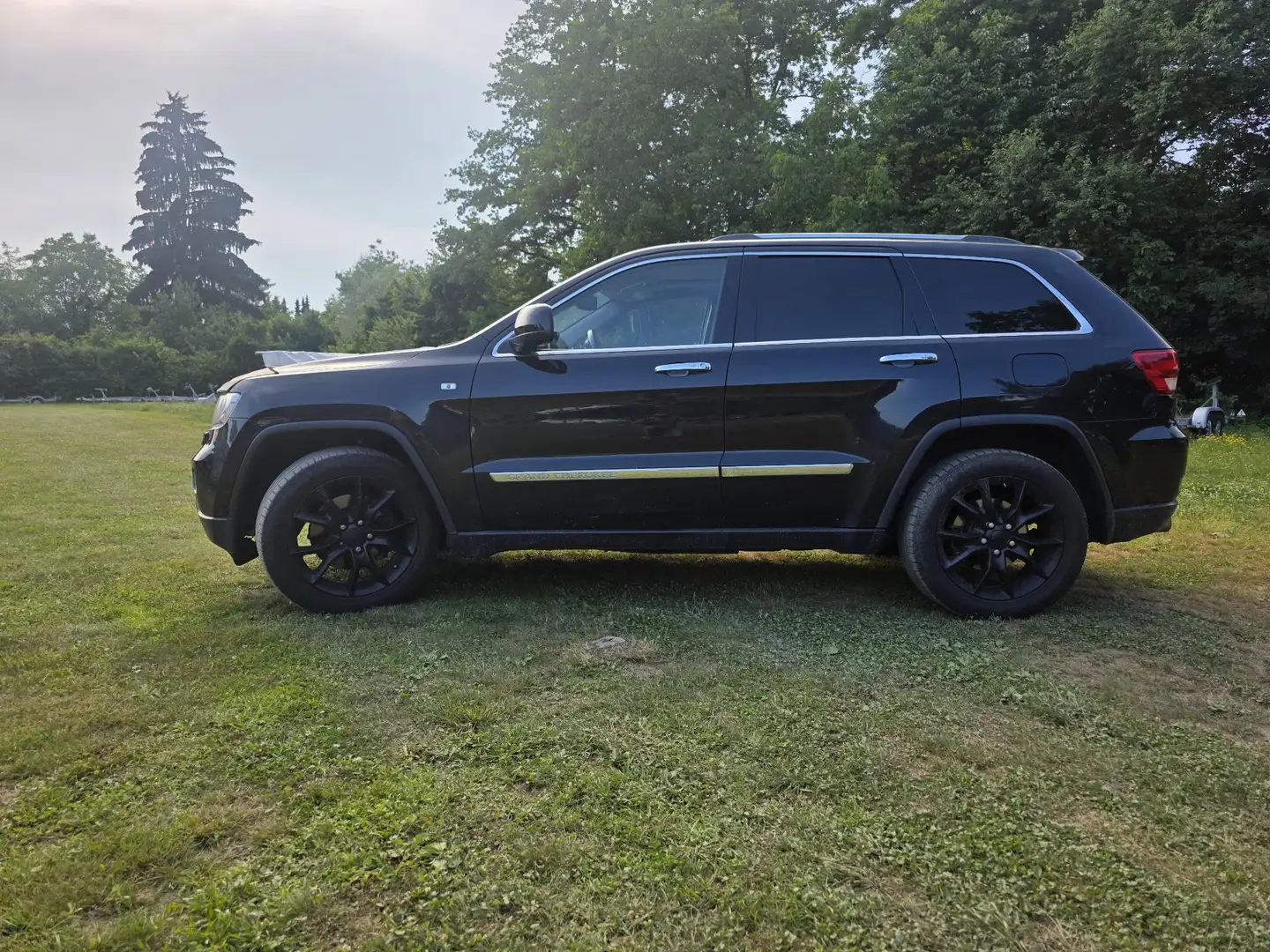 Jeep Grand Cherokee 3,0 Overland CRD - 2