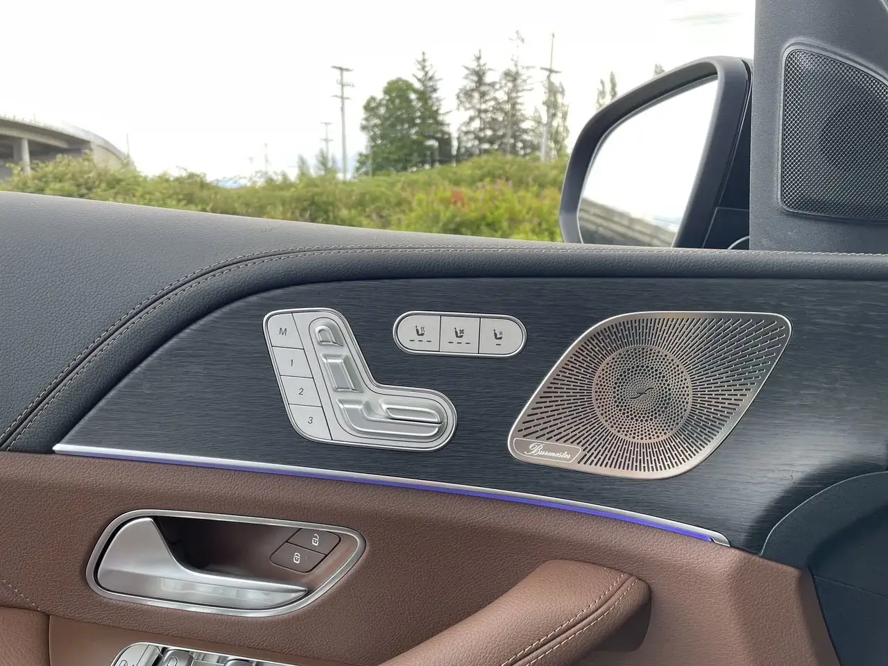 Mercedes-Benz GLE photo Mercedes-Benz GLE