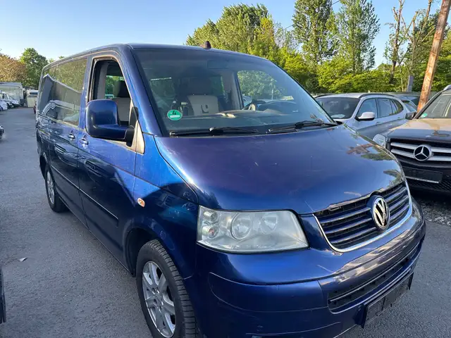 Volkswagen T5 Multivan United 2,5 TDI 131 PS KLIMA ALU PDC BETT EURO 4