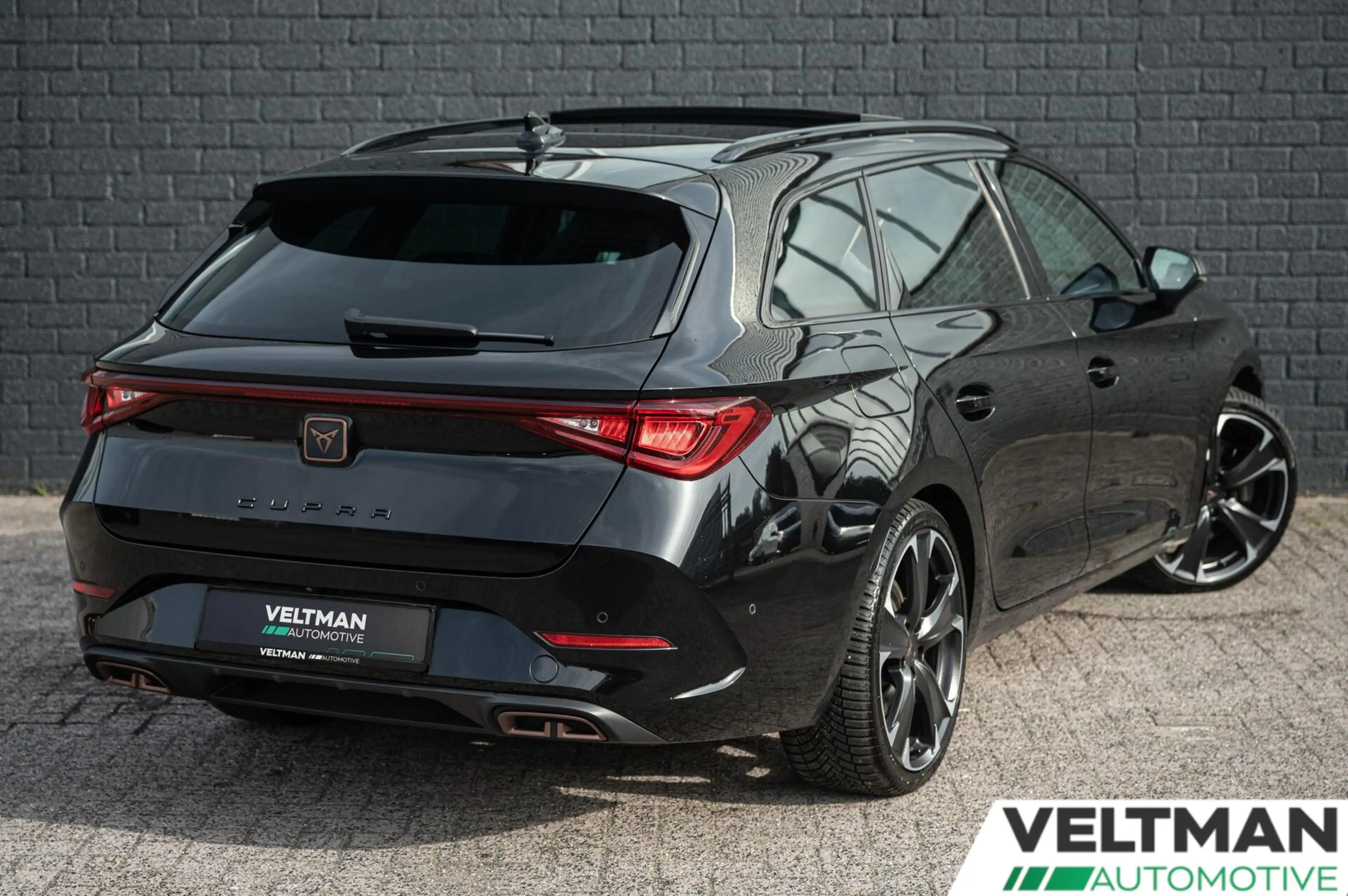 CUPRA Leon Sportstourer 1.4 e-Hybrid VZ 245PK PANO CAMERA ACC — photo 3