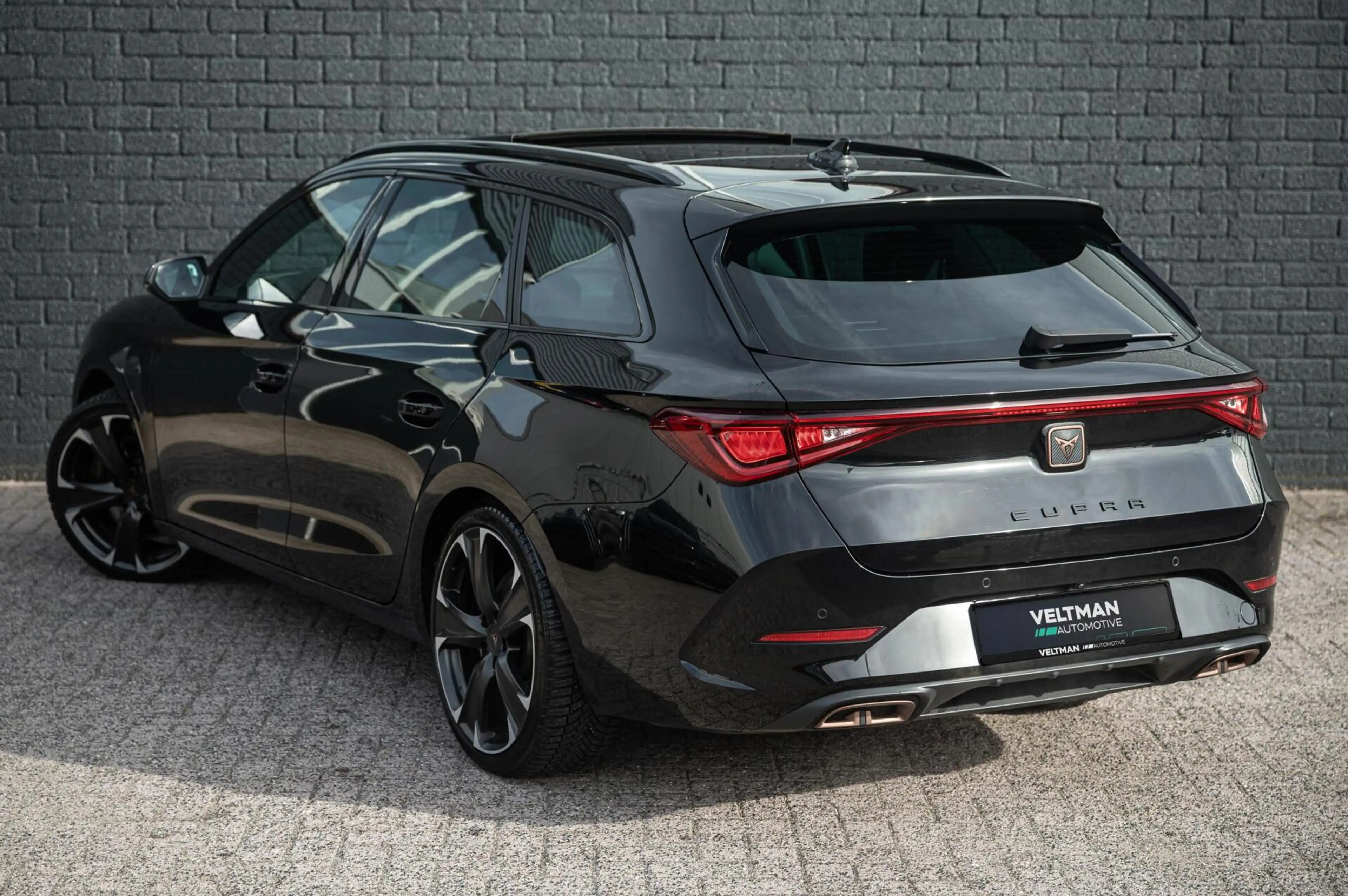 CUPRA Leon Sportstourer 1.4 e-Hybrid VZ 245PK PANO CAMERA ACC — photo 7
