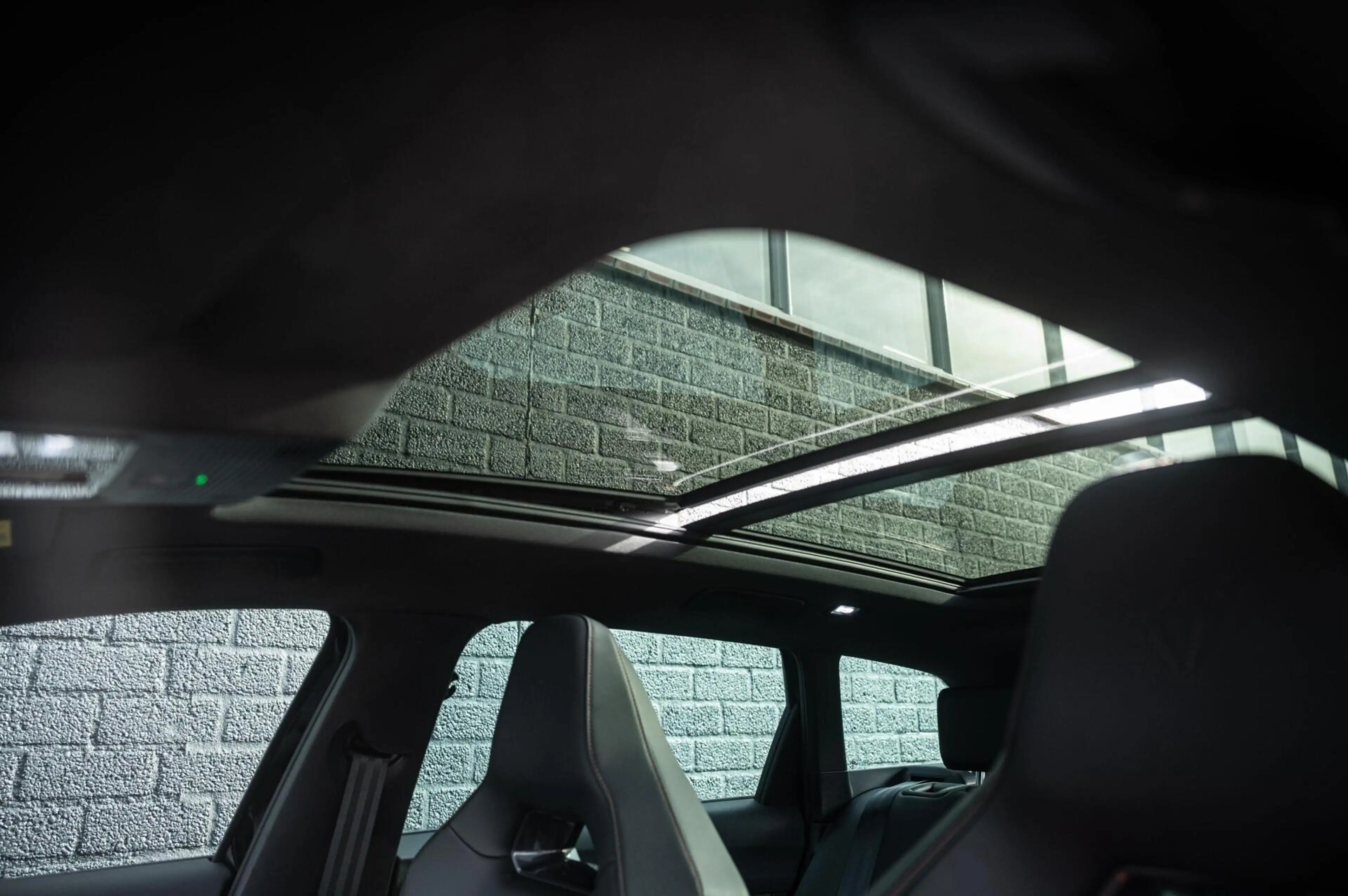 CUPRA Leon Sportstourer 1.4 e-Hybrid VZ 245PK PANO CAMERA ACC — photo 13