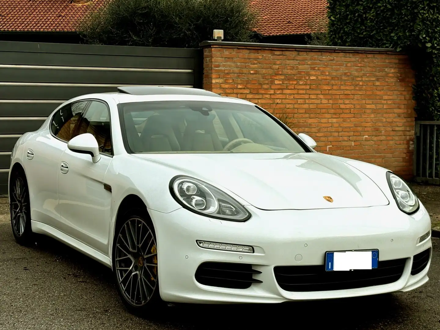 Porsche Panamera 3.0D aut-P.Biscotto, Tetto, Led-FULL-134000km-2015 Weiß - 1