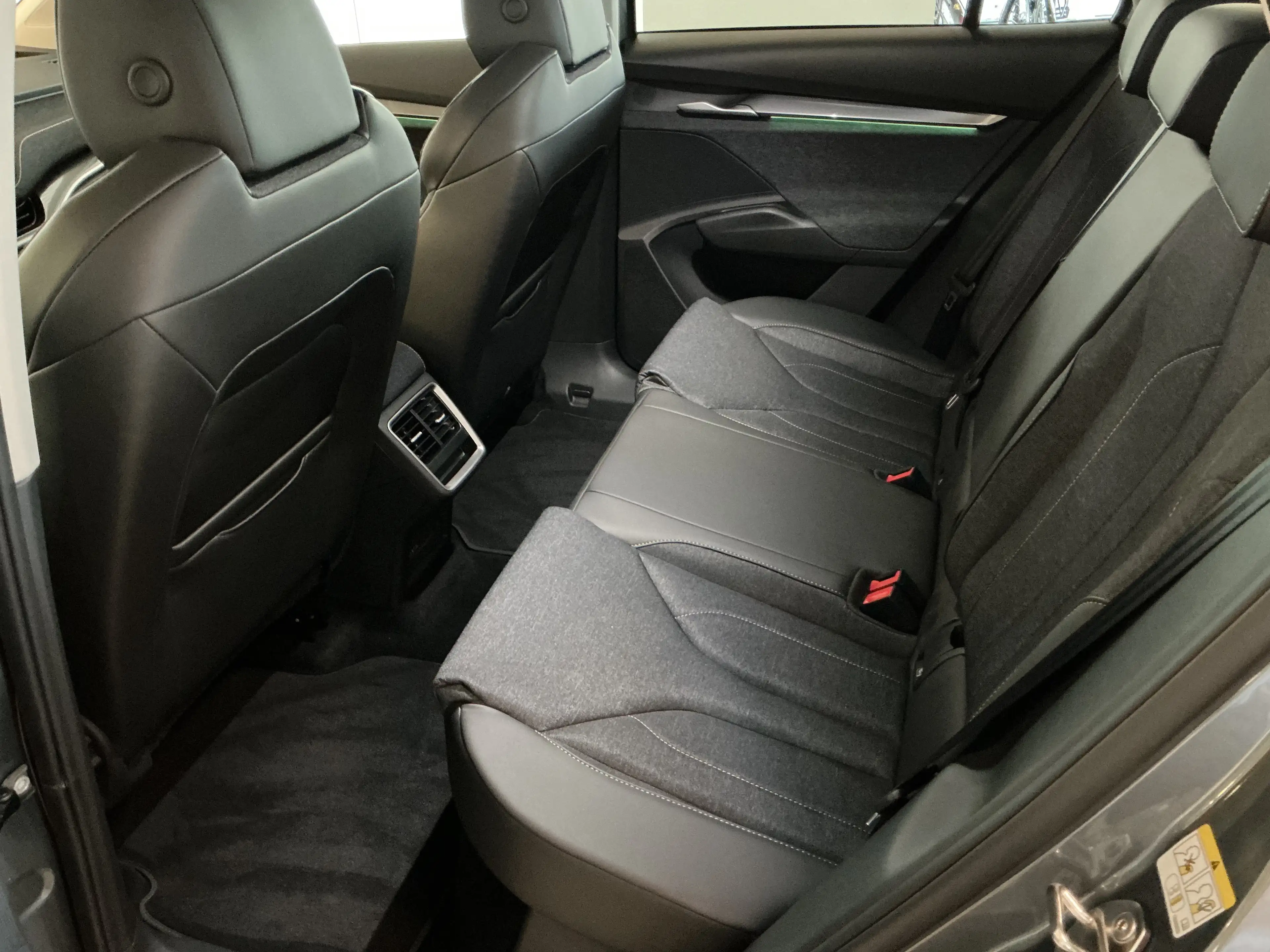 Skoda Elroq 60 Selection  Anschluss-Garantie — photo 12
