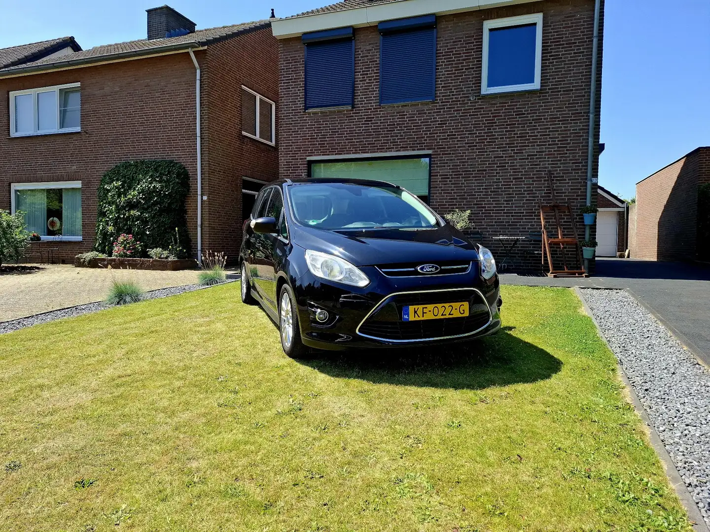 Ford Grand C-Max 1.6 TDCi Titanium Zwart - 1
