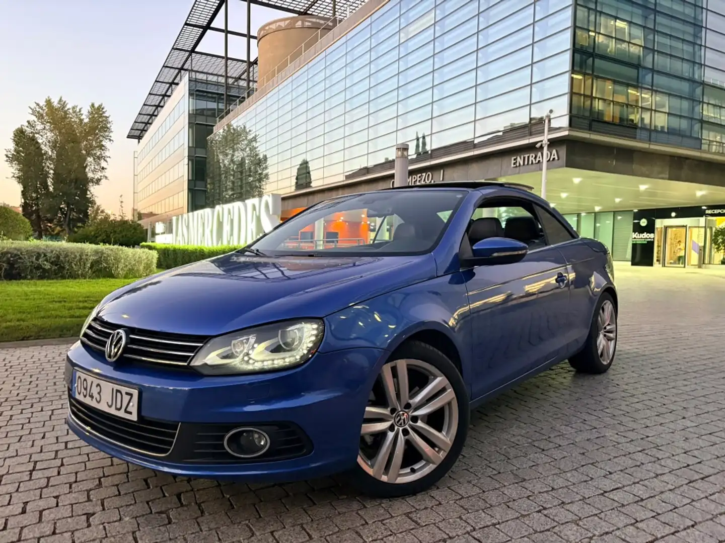 Volkswagen Eos 2.0 TDI Excellence BMT Azul - 2