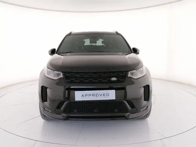 Land Rover Discovery Sport view 8