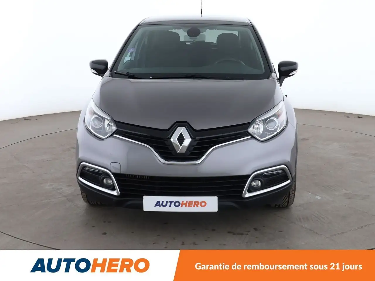 Renault Captur — photo 9
