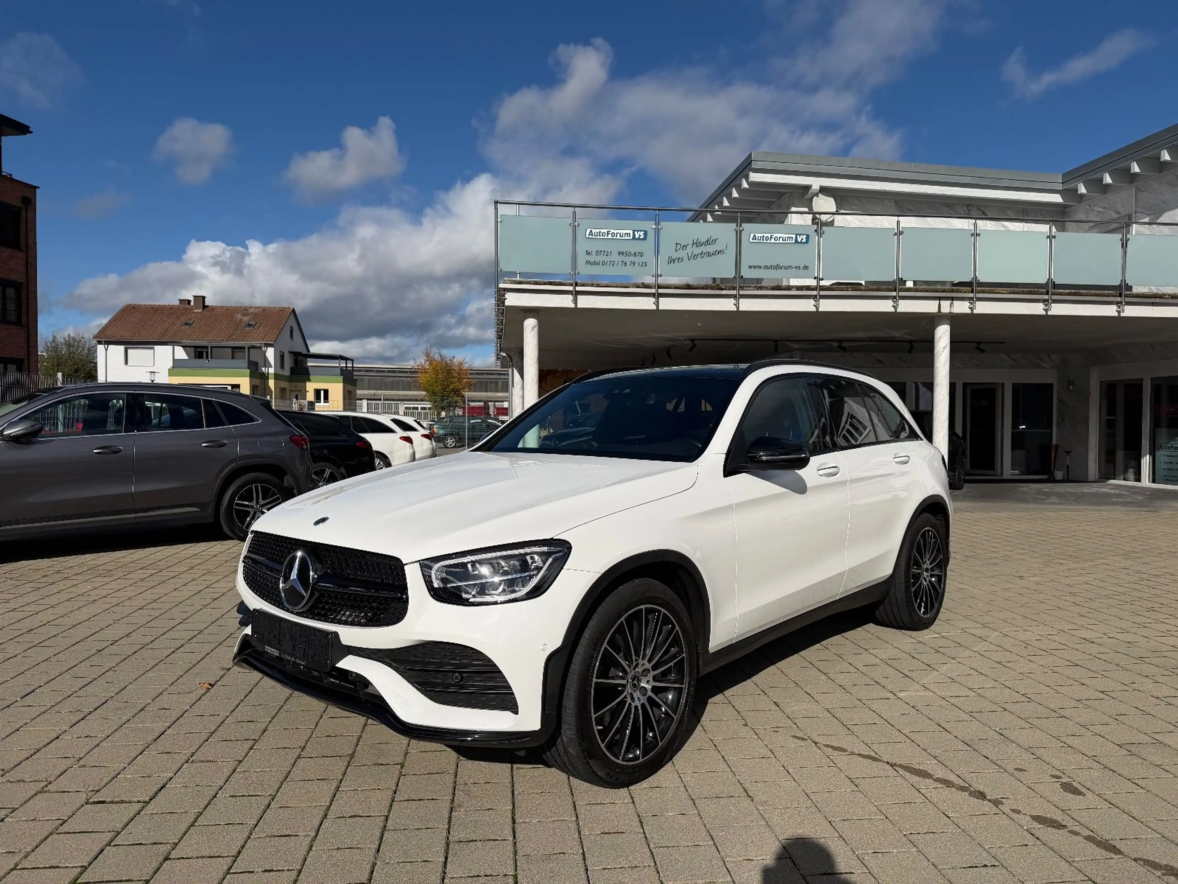 Mercedes-Benz GLC 220 d 4Matic*AMG*MBUX*Night*AHK*Ambi