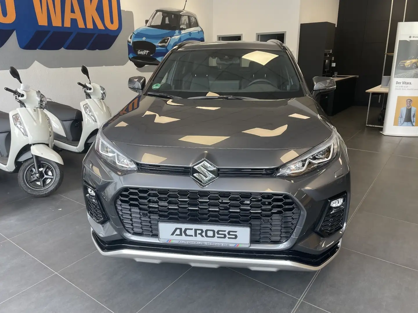 Suzuki Across PLUG-IN HYBRID COMFORT+ Grau - 2