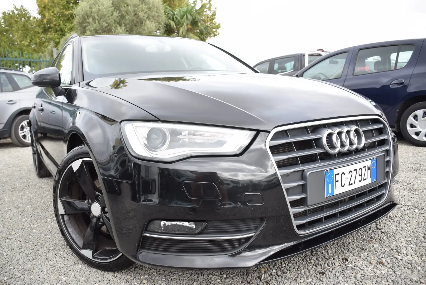 Audi A3 SPORTBACK 1.6TDI 110CV 6M NAVI XENO CRUISE SENSORI Nero - 1