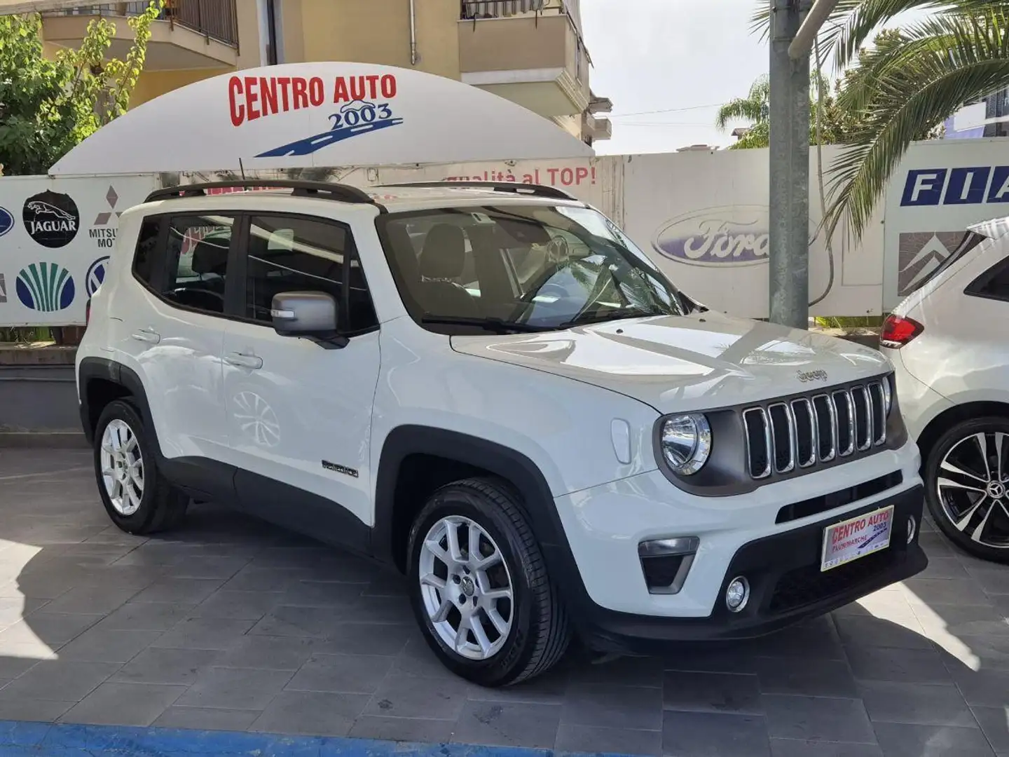 Jeep Renegade 1.6 Mjt DDCT 120CV Limited Blanc - 1