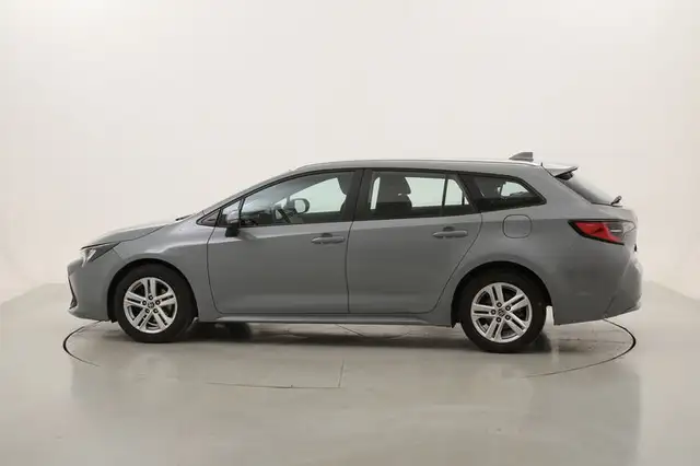 Toyota Corolla view 2