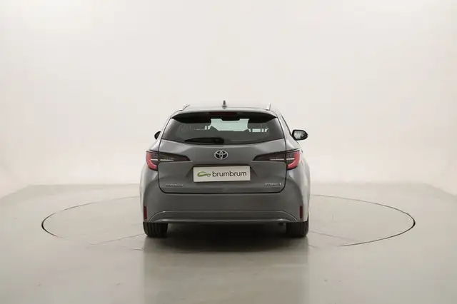 Toyota Corolla view 4
