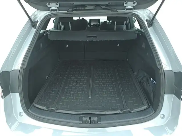 Toyota Corolla view 14