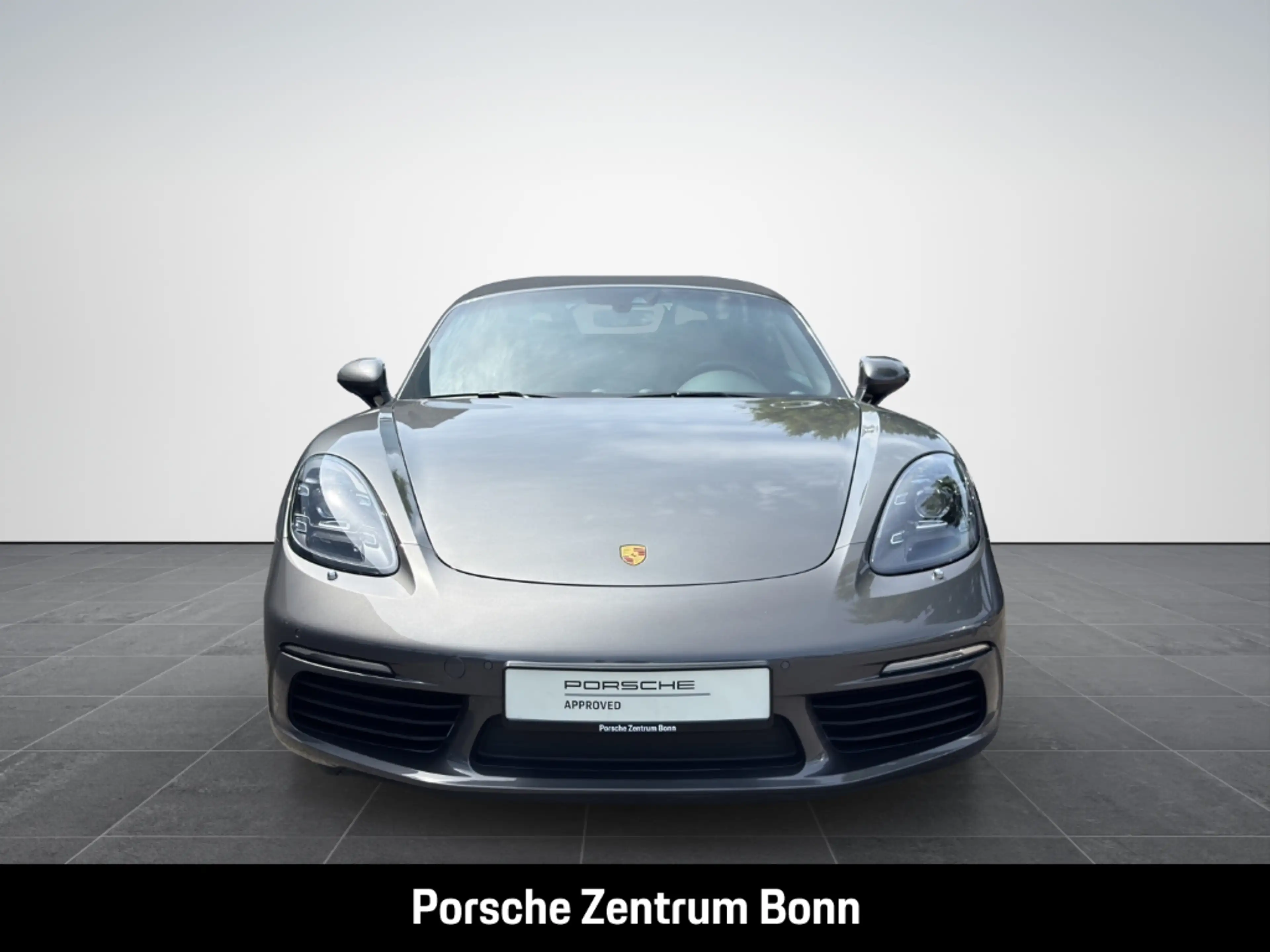 Porsche Boxster 718 S Sportabgas nur 30.807 km 1. Hand — photo 2