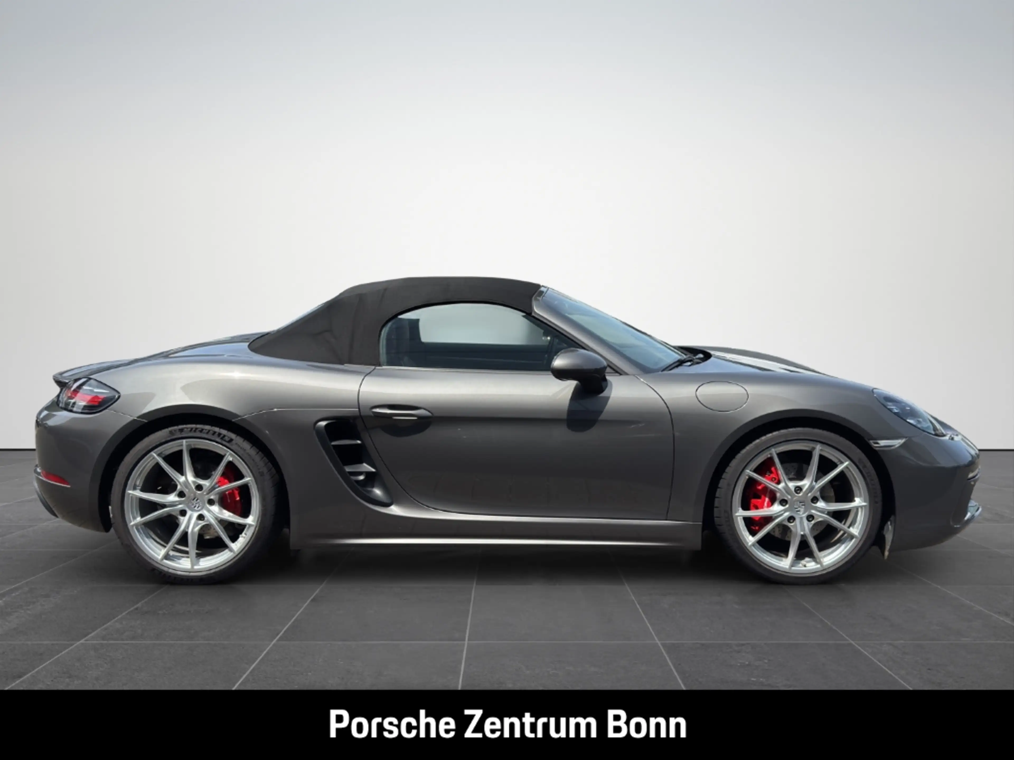 Porsche Boxster 718 S Sportabgas nur 30.807 km 1. Hand — photo 4