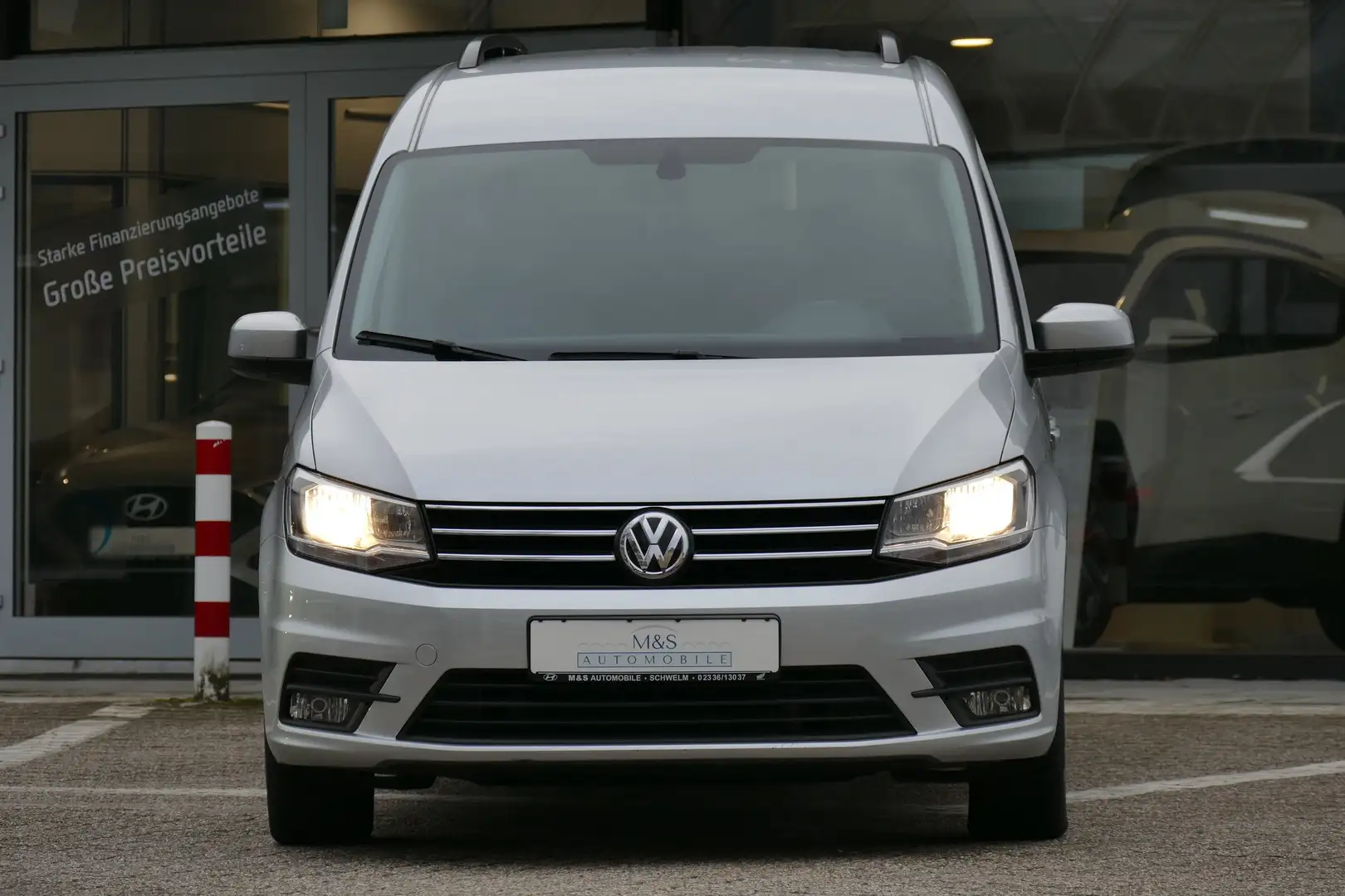 Volkswagen Caddy Caddy TDI 2.0 TDI Maxi Comfortline*AHK*7 SITZE*DSG Silber - 2