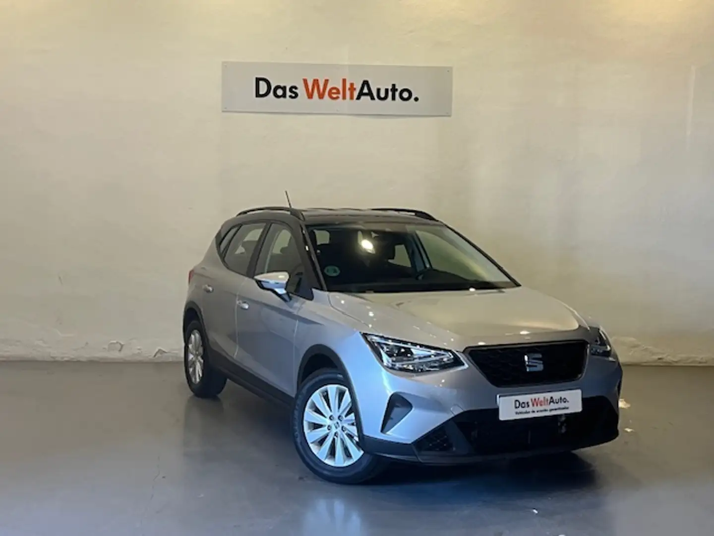 SEAT Arona 1.0 TSI S&S Style DSG7 XM 110 Plateado - 1